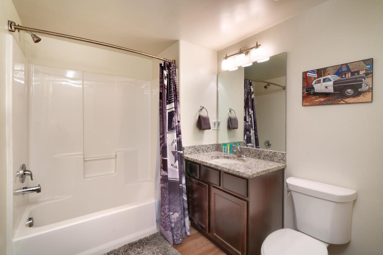 2A Relaxing Redcliff Condo モアブ エクステリア 写真