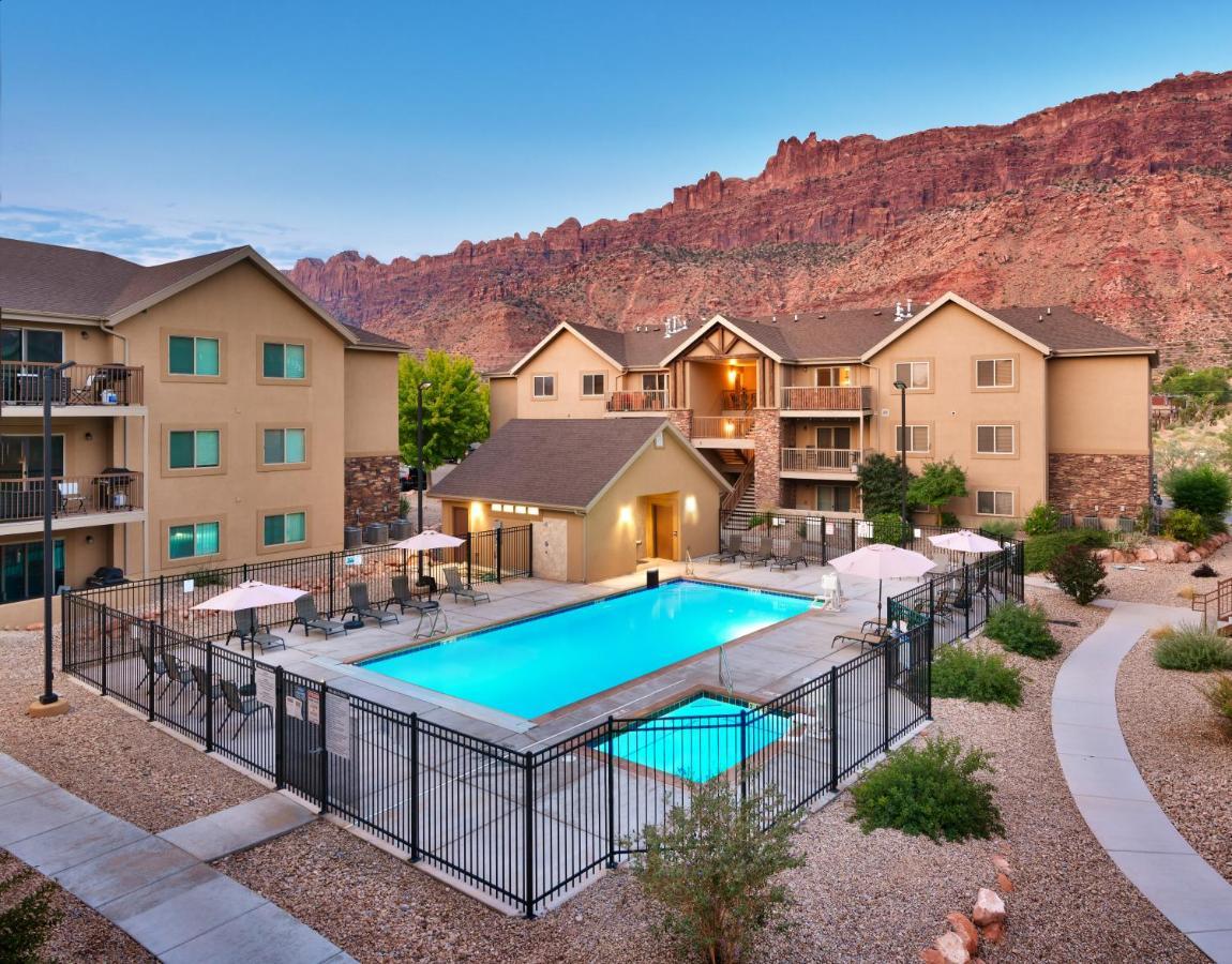2A Relaxing Redcliff Condo モアブ エクステリア 写真